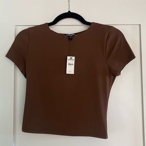 Body Contour Crew Neck Crop Tee